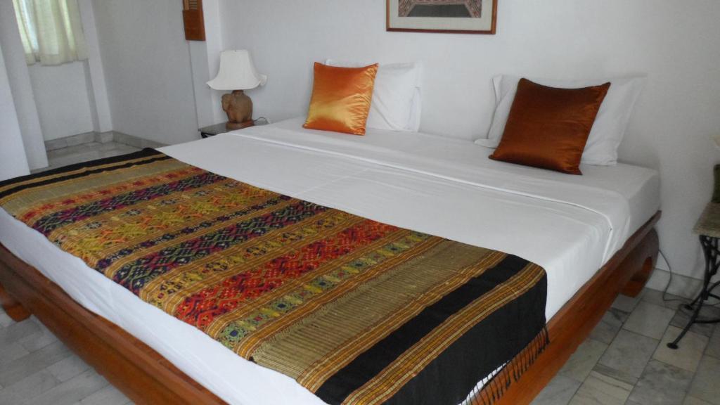 The Red Hibicus Guest House Chiang Mai Quarto foto