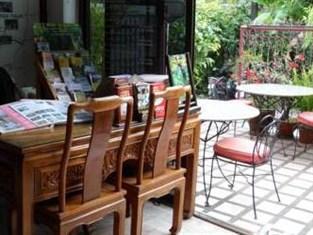 The Red Hibicus Guest House Chiang Mai Exterior foto