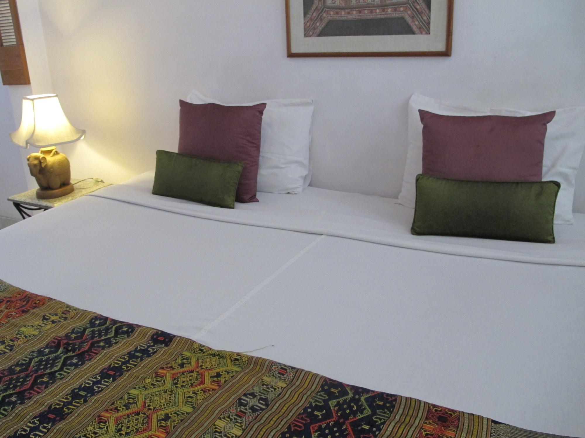 The Red Hibicus Guest House Chiang Mai Exterior foto