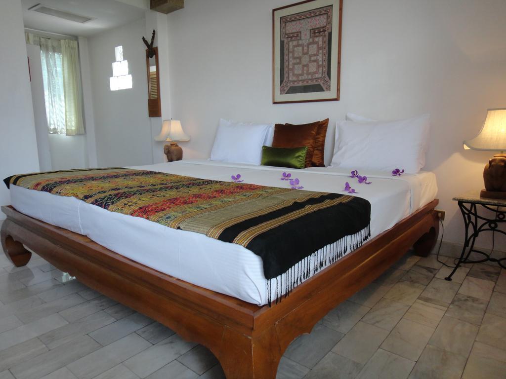 The Red Hibicus Guest House Chiang Mai Exterior foto